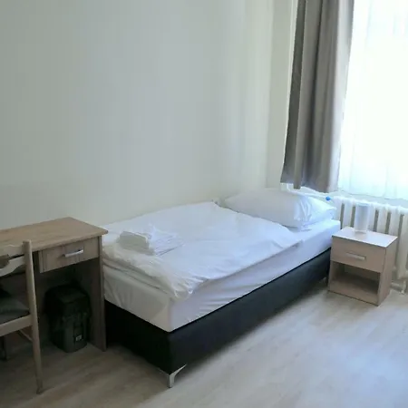 Pensionat Piros Arany Panzio 3*