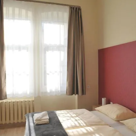 Pensionat Piros Arany Panzio