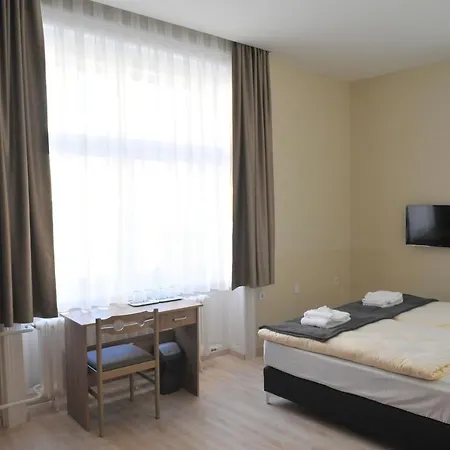Piros Arany Panzio Guest house *