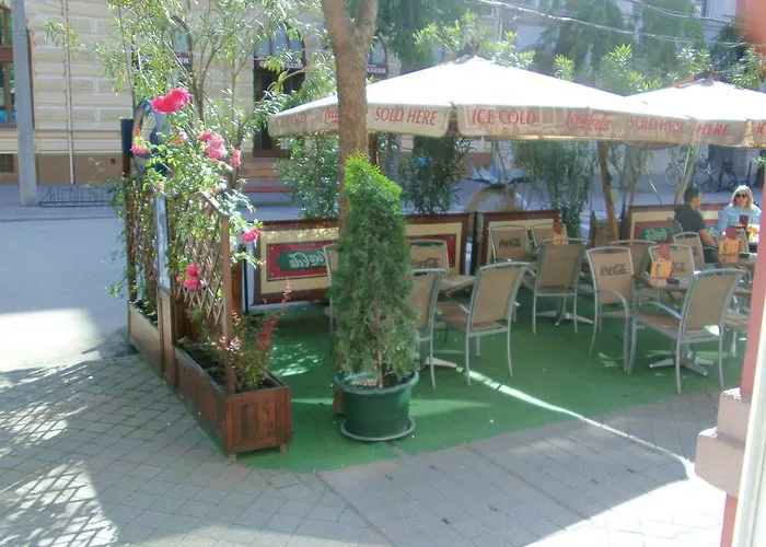 Piros Arany Panzio Pensionat 3*