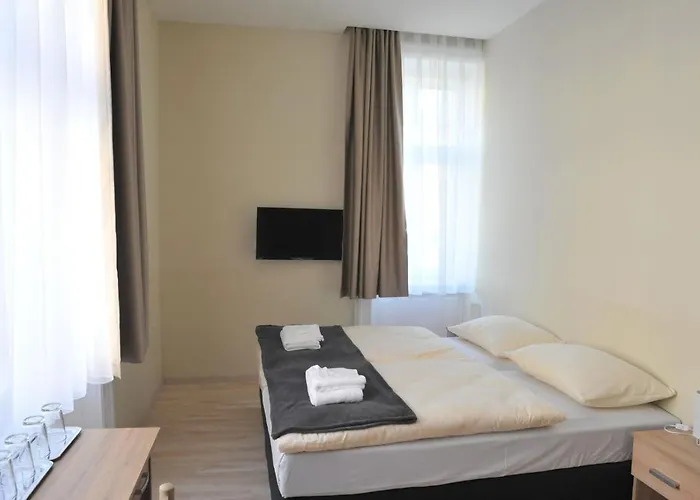 Guest house Piros Arany Panzio