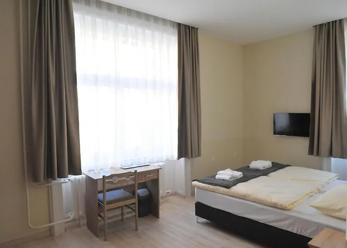 Piros Arany Panzio Guest house 3*